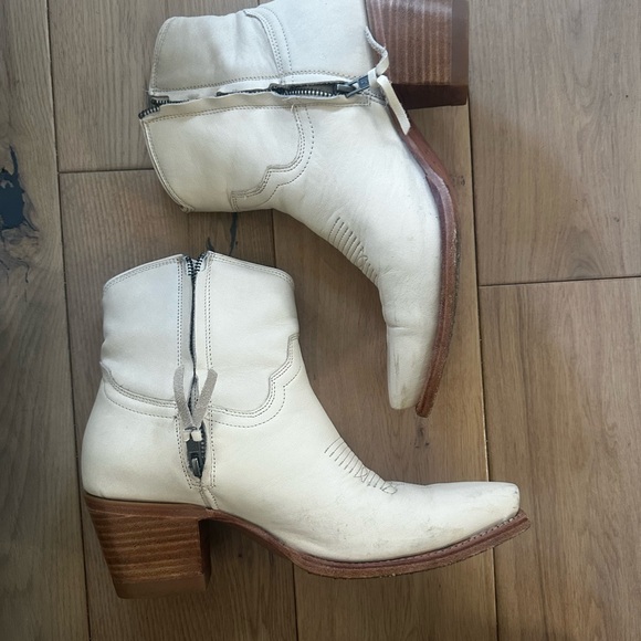 Tecovas The Daisy - Picture 6 of 12